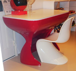 Fish tail Rodier Desk